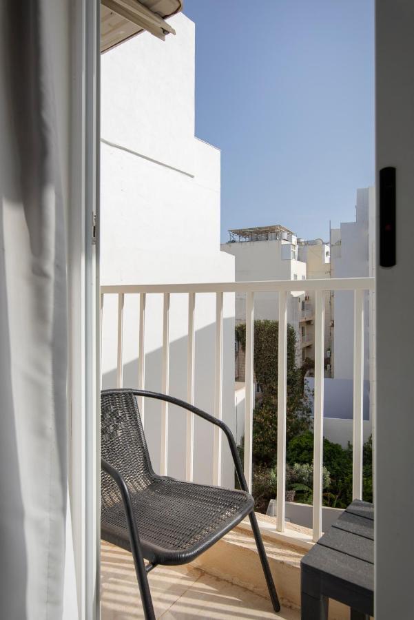 Modern 2Br Apartment Close To Sea, In The Heart Of Sliema Buitenkant foto