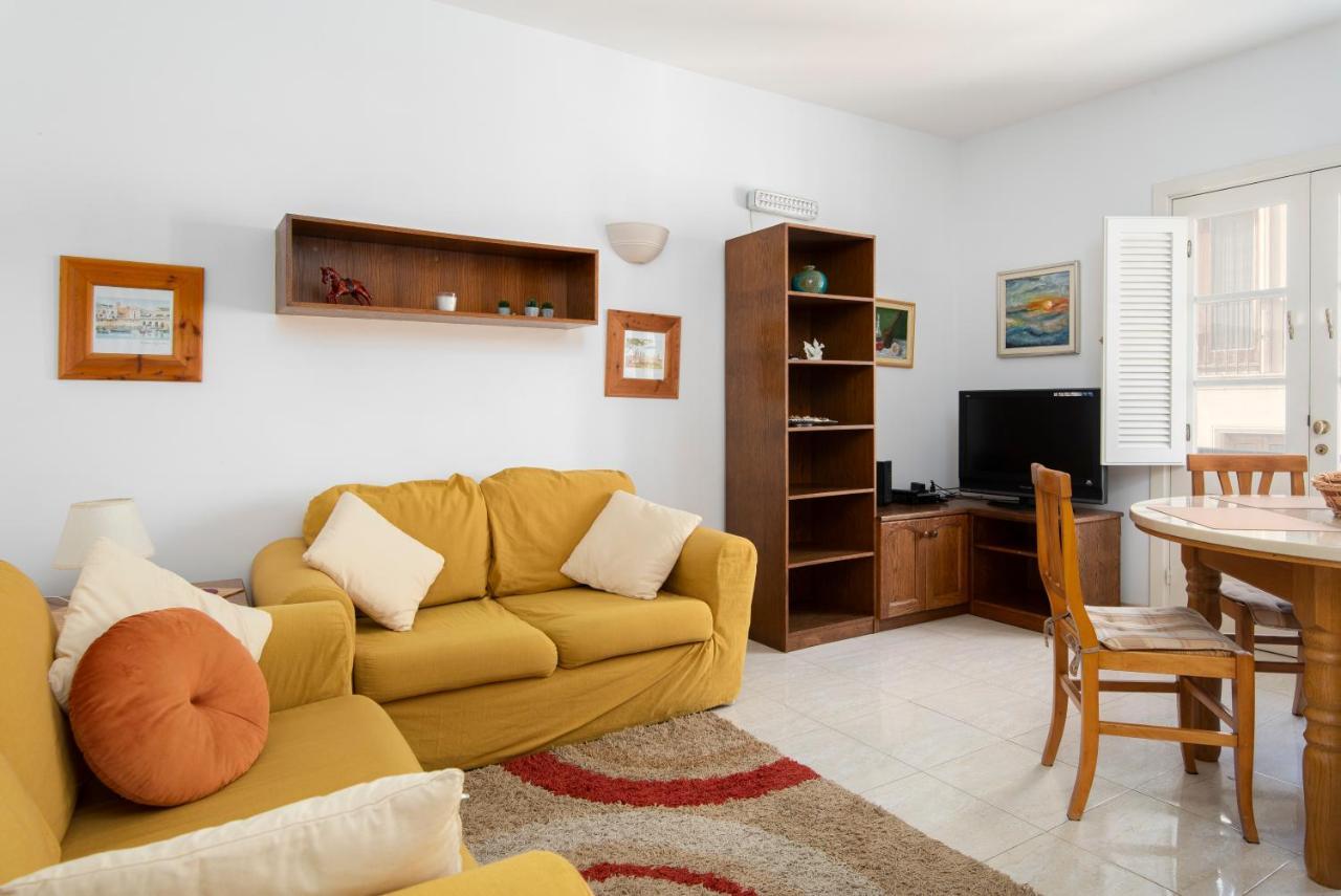 Modern 2Br Apartment Close To Sea, In The Heart Of Sliema Buitenkant foto